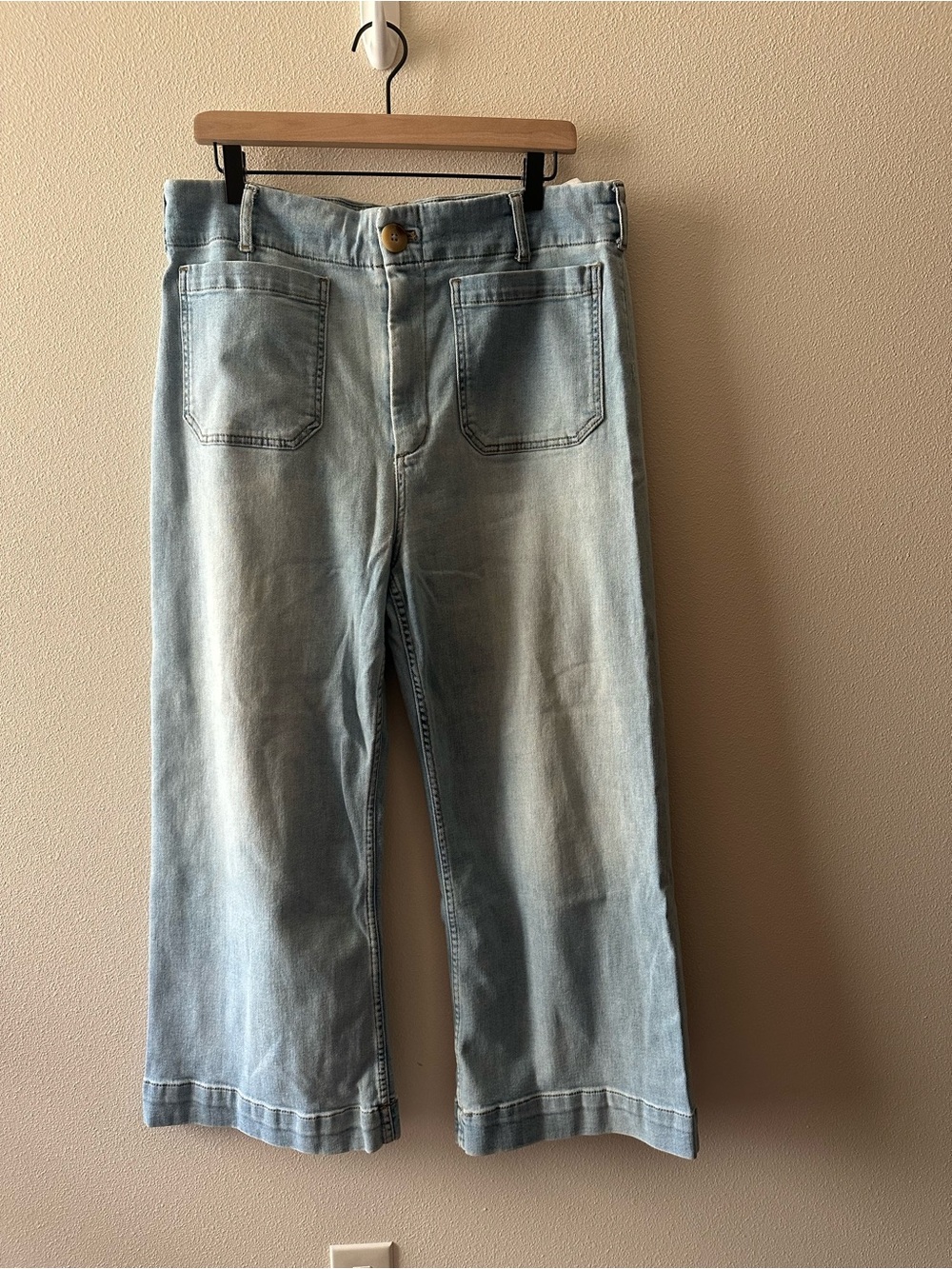 Anthropologie Maeve the Colette wide leg cropped jean light wash size 34 - Picture 2 of 10